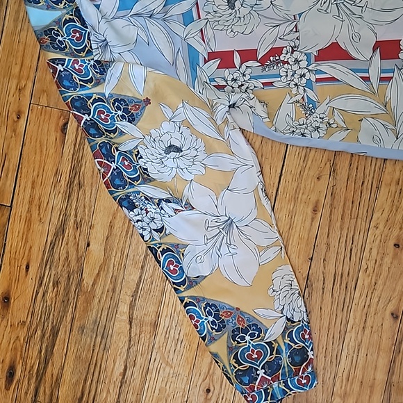 Johnny Was silk blouse large - Picture 10 of 12